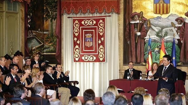 El presidente de la Diputación de Castellón se baja el sueldo y cobra un tercio menos que hace cuatro años