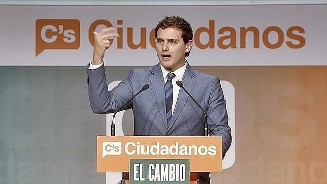 Ciudadanos purga a un afiliado crítico aspirante a las primarias de julio