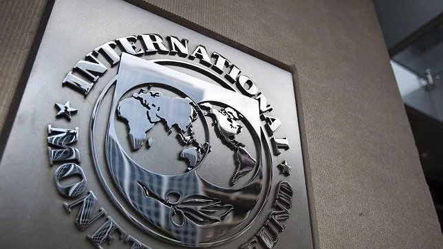 Imagen de la fachada de la sede del Fondo Monetario Internacional