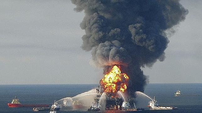 BP acepta una multa histórica por su vertido en el Golfo de México