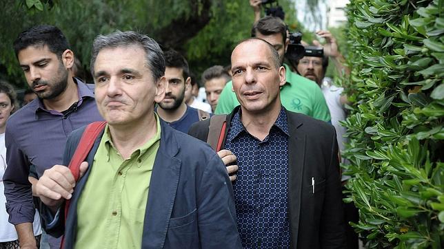 Euclides Tsakalotos, el «rostro amable» de Syriza que reemplazará a Yanis Varufakis