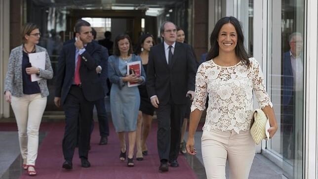 Begoña Villacís, a la salida de la Asamblea de Madrid