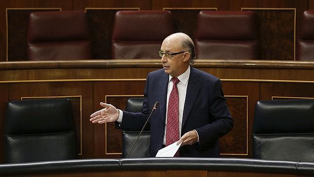 Montoro: «Los funcionarios tienen que tener una mejor retribución económica»