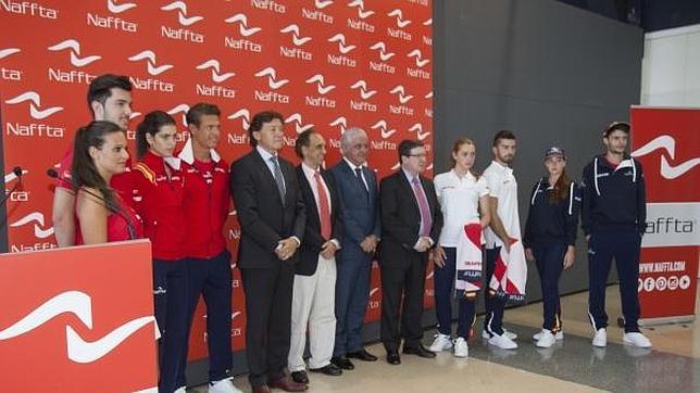 Naffta presenta la equipación que vestirán los equipos españoles de la Copa Davis