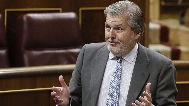 Aragón pide diálogo al ministro de Educación tras paralizar la Lomce