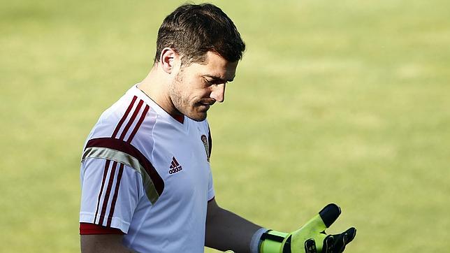 Casillas firma esta tarde su marcha al Oporto