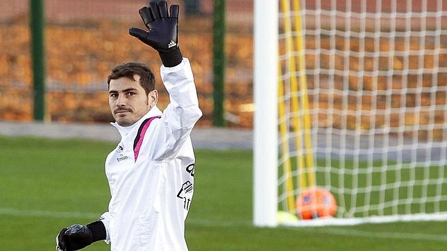 Casillas firma el final del culebrón