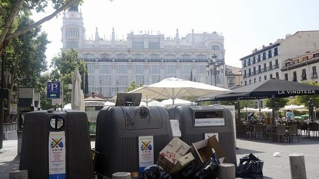 Ahora Madrid no descarta remunicipalizar el servicio de recogida de basuras