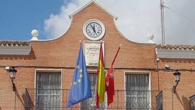 Fachada del Ayuntamiento de Campo Real