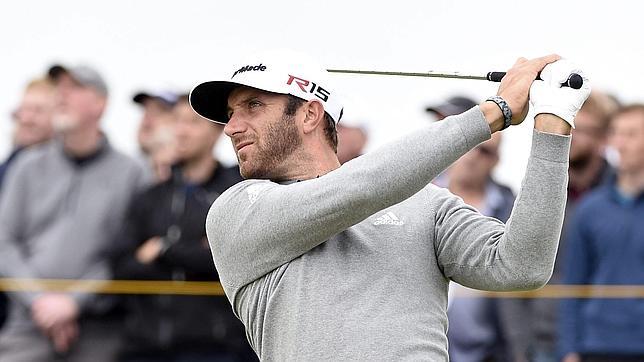 Dustin Johnson (-7) se recupera en St. Andrews del fiasco del Open USA