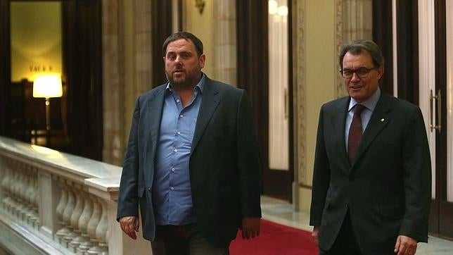 Mas humilla a Junqueras