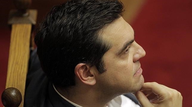 Tsipras reemplaza a los ministros rebeldes de su Gobierno