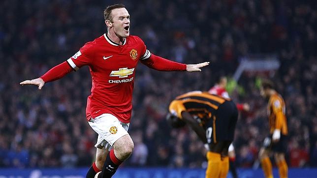 Wayne Rooney festeja un tanto marcado con el Manchester United