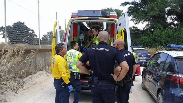 Dos heridos, uno de ellos apuñalado grave, tras pelearse cerca del aeropuerto de Barajas