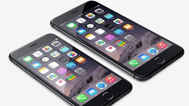 El actual iPhone 6 en sus dos modelos