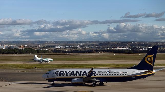Avión de Ryanair en Barajas (Madrid)
