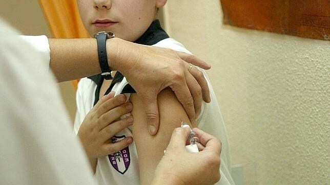 Las vacunas son el mejor remedio sanitario contra patologías, según farmacéuticos