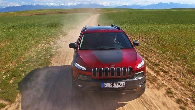 El Jeep Cherokee, ahora con 200 CV diésel