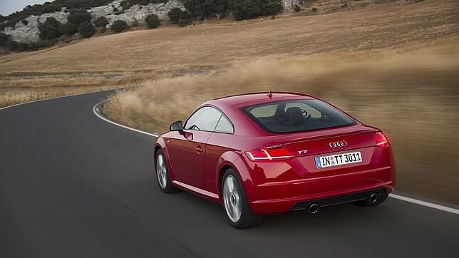 En 2013 el abogado cargó una denuncia a su exclienta que le habían impuesto a él por conducir su Audi a una velocidad superior a la permitida