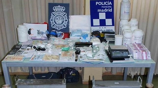 Ron, el perro policía, desmantela un laboratorio de cocaína en Hortaleza