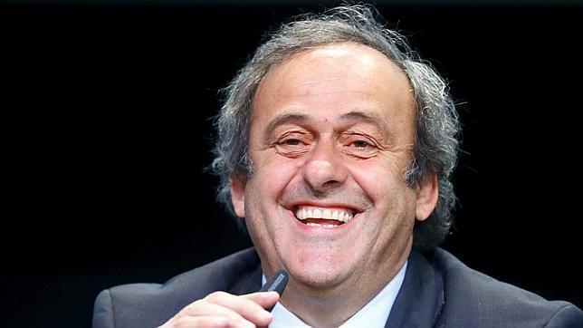 Michel Platini anuncia oficialmente su candidatura a la presidencia