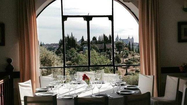 Uno de los preciosos ventanales del cigarral Monterrey