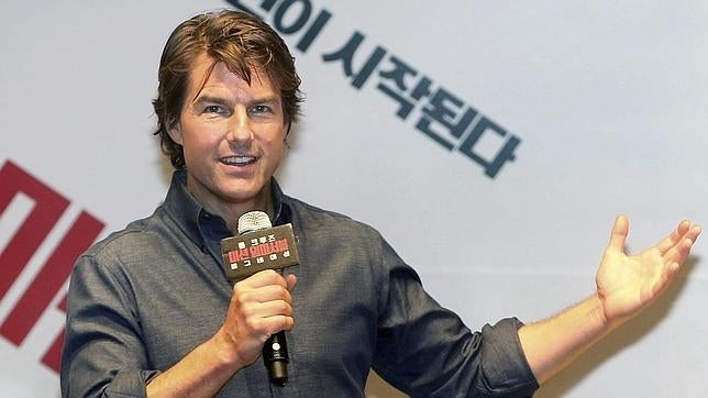 El misterio de la Cienciología y la estatua de Tom Cruise desnudo