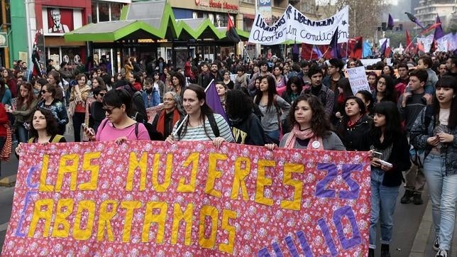 Obispos chilenos arremeten contra un proyecto que despenaliza el aborto