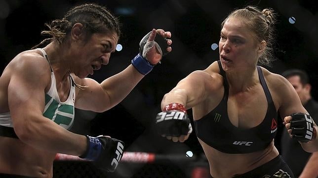 Ronda Rousey destroza a Correia en 34 segundos