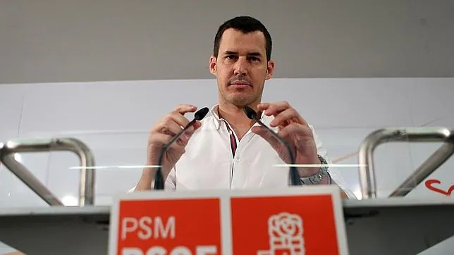 Juan Segovia, en la sede madrileña del PSOE