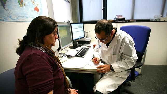 Los médicos de Portugal cobrarán hasta 741 euros más si aumentan sus pacientes