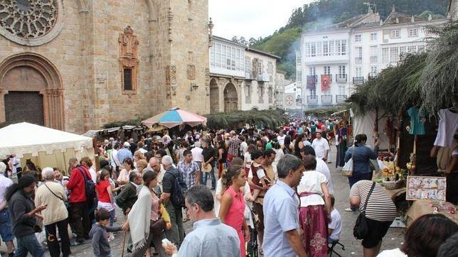 La XXIV edición del Mercado Medieval de Mondoñedo se celebrará hasta la noche del domingo 9