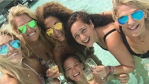 La divertida despedida de soltera de Bar Rafaeli