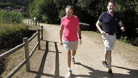 Rajoy se acompaña siempre de José Benito Suárez, marido de Ana Pastor