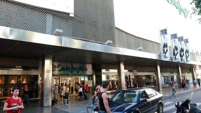 Accionistas minoritarios «votan no» a la inversión qatarí en El Corte Ingles