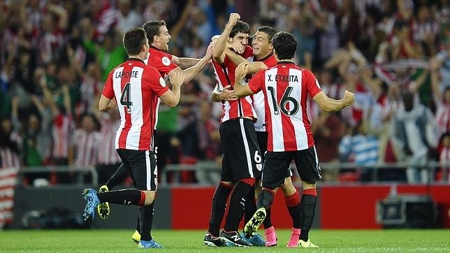 Golazo de San José desde el centro del campo