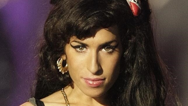 Amy Winehouse, ganadora de seis premios «Grammy»