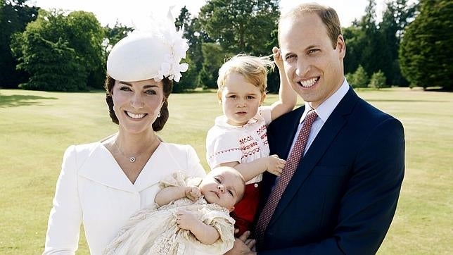 La Familia Real británica, en peligro por un árbol venenoso de su jardín