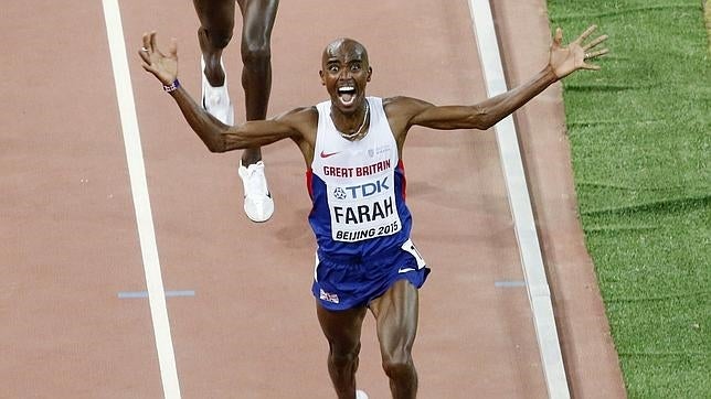 Mo Farah impone su poderío en los 10.000