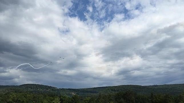 Un muerto tras el choque de dos aviones en una exhibición aérea en Suiza