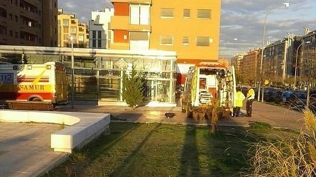 Una persona resulta herida al caerse entre dos vagones de la línea 1 de Metro