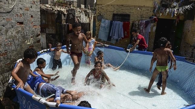 Una ola de calor excepcional deja 110 muertos en Egipto en solo un mes