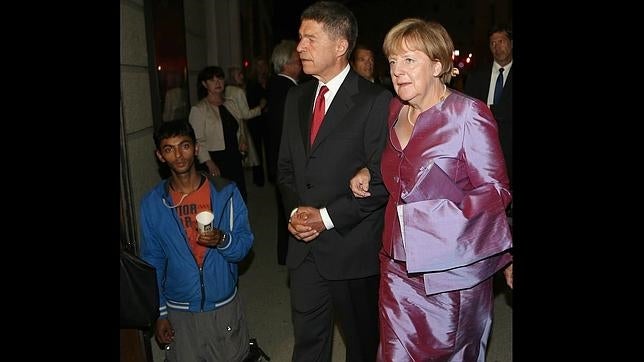 Angela Merkel no se escapa de la polémica en el Festival de Salzburgo