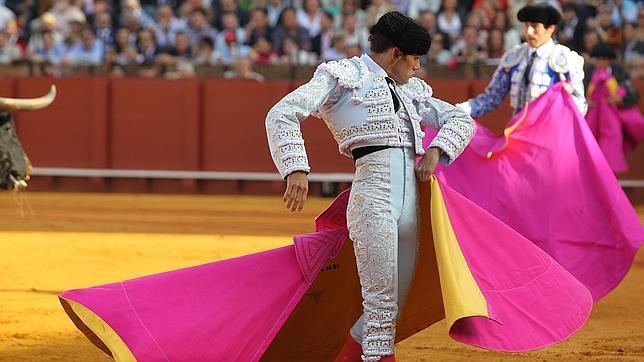 Directo: El Cid y Garrido cortan una oreja a una excelente corrida de Jandilla