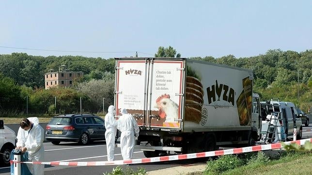 Detienen en Hungría a los cuatro supuestos traficantes del camión con 71 cadáveres