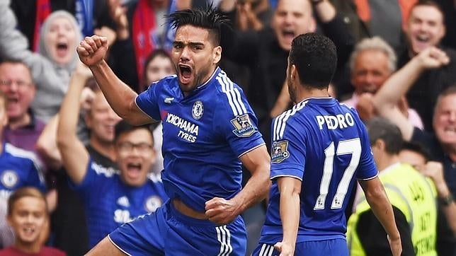 El golazo de Falcao a pase de Pedro que no sirvió al Chelsea