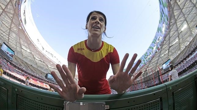 Ruth Beitia explora sus límites