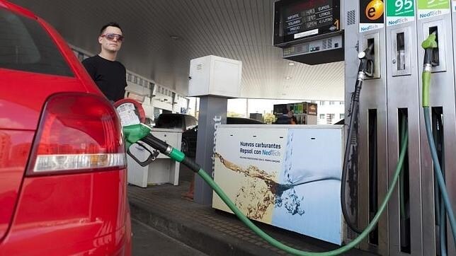 El consumo de carburantes aumenta un 5,8% en julio