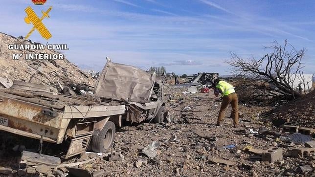 Así ha quedado Pirotecnia Zaragozana tras la explosión en cadena del lunes