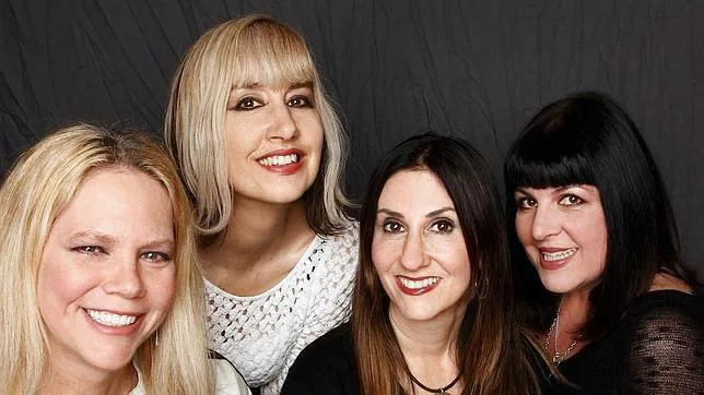 Nueva formación de The Pandoras, con Karen Blankfeld, Kim Shattuck, Sheri Kaplan y Melanie Vammen